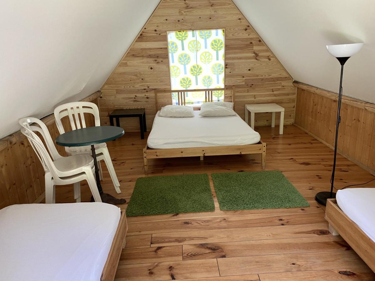 Hebergements Insolites - Etretat Aventure Bed & Breakfast