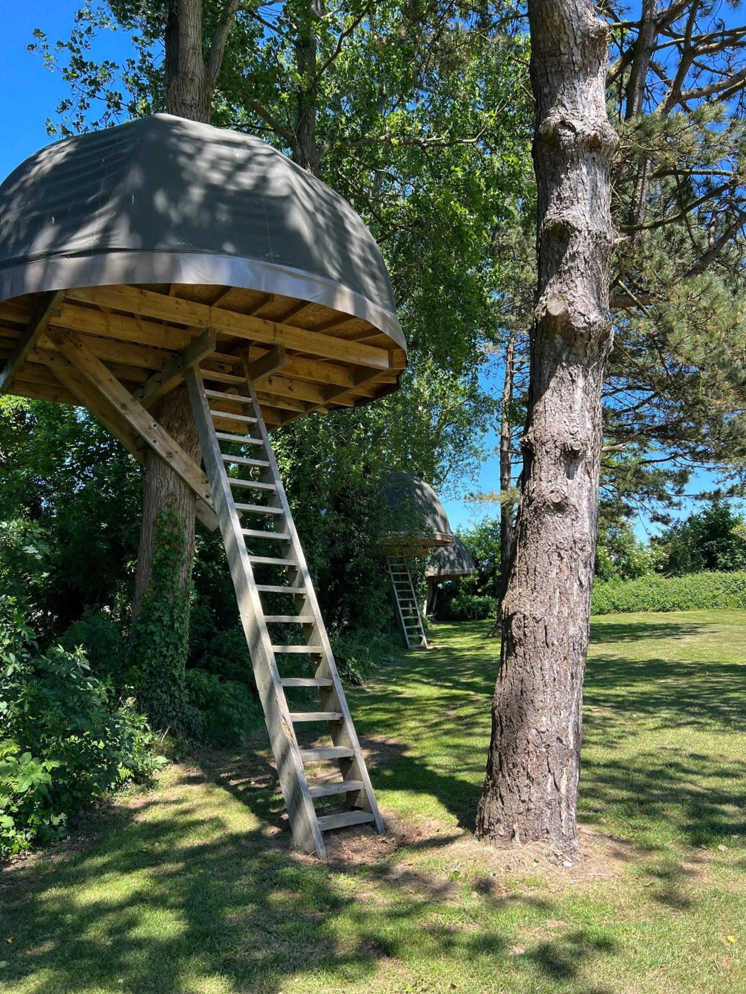 Bed & Breakfast Hebergements Insolites - Etretat Aventure *